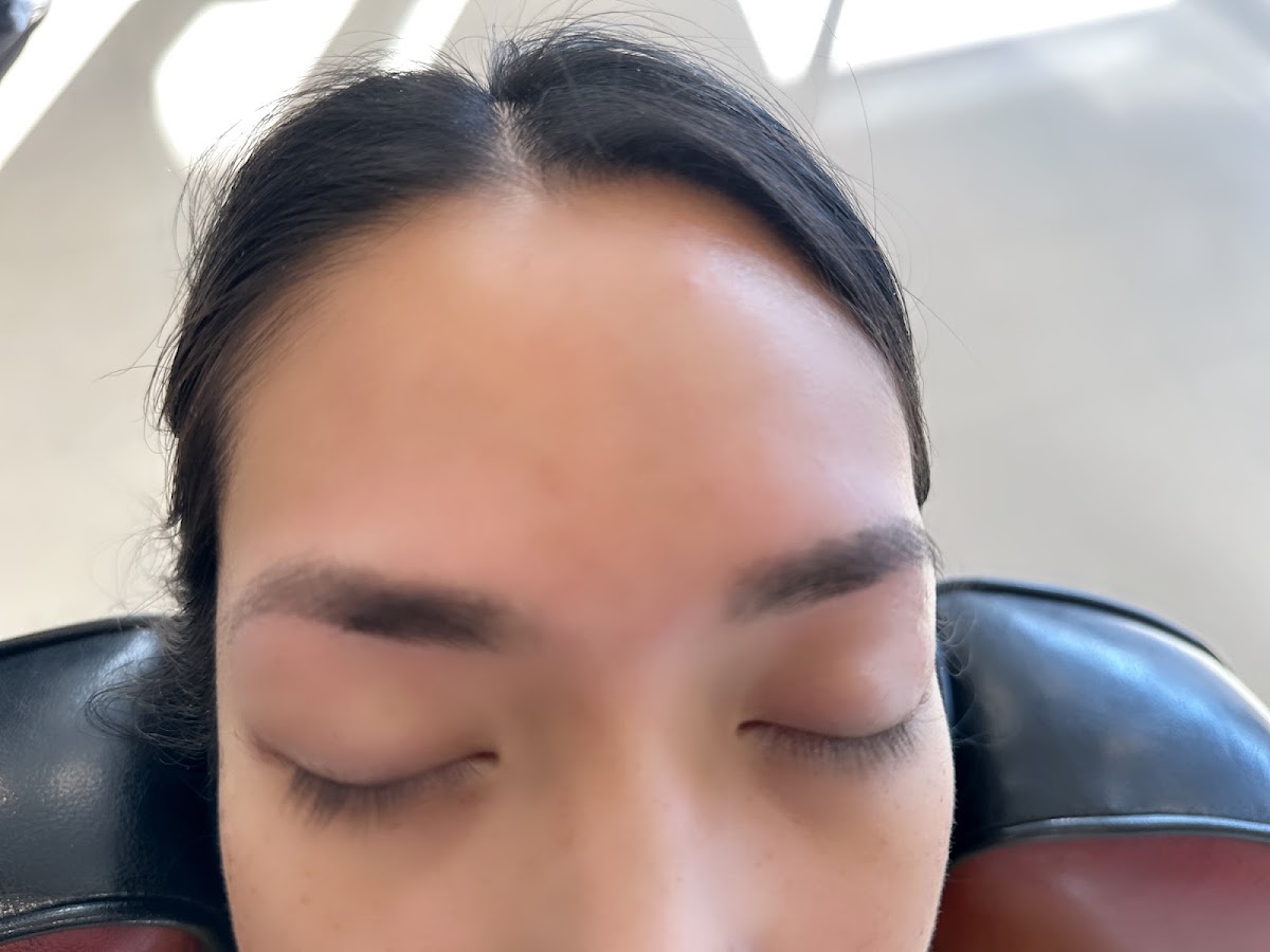 Bollywood Brow Threading